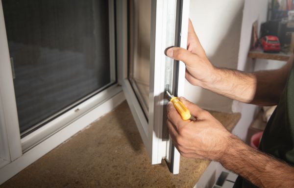 Dual Pane Window Repair in Rockford